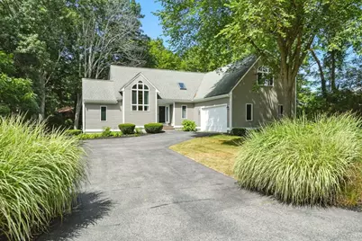 7 Bonnie Ln, Kingston, MA 02364 - Photo 1