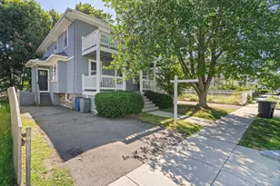 123 Waterston Ave, Quincy, MA 02170 - Photo 1