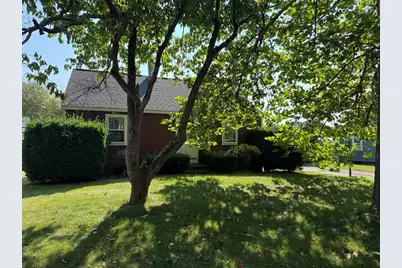 122 Holden St, Worcester, MA 01606 - Photo 1
