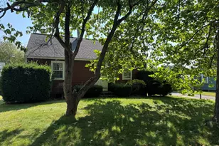 122 Holden St, Worcester, MA 01606 - Photo 1