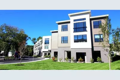 1 Brook Road #308, Quincy, MA 02169 - Photo 1