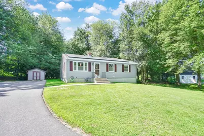 19 Ruthven St, Springfield, MA 01128 - Photo 1