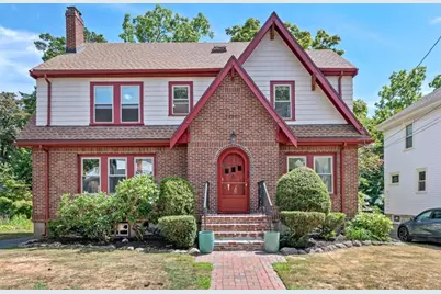 35 Burbank Rd, Medford, MA 02155 - Photo 1