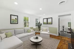 992 Chestnut St, Newton, MA 02464 - Photo 1