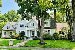 15 Essex Rd, Wellesley, MA 02481 - Photo 1