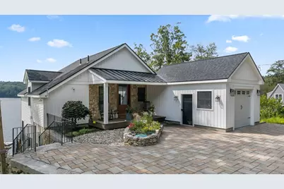 182 Manchaug Rd, Sutton, MA 01590 - Photo 1