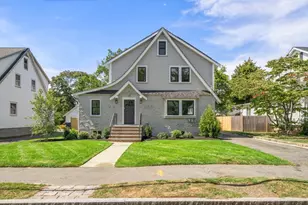 15 Freeman St, Newton, MA 02466 - Photo 1