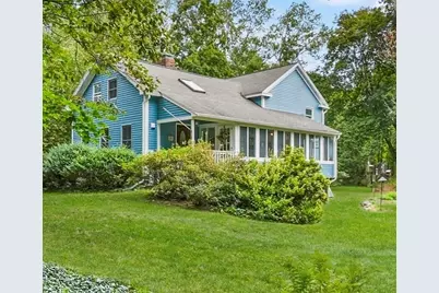 11 Chestnut St, Stow, MA 01775 - Photo 1