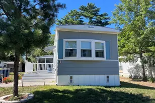 85 Great Hill Dr, Wareham, MA 02576 - Photo 1