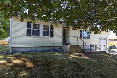 417 Union St., Franklin, MA 02038 - Photo 1