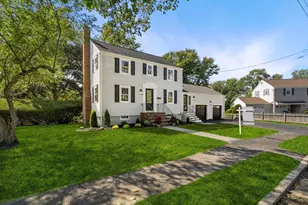 37 Elmcrest Rd, Wakefield, MA 01880 - Photo 1