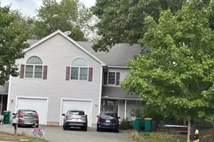 20 Drew Pl, Woburn, MA 01801 - Photo 1