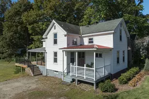 3 Williams St, Williamsburg, MA 01096 - Photo 1