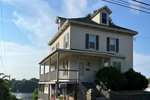 198 Main St, Clinton, MA 01510 - Photo 1