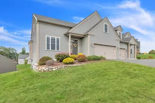 3 Iron Horse Hl, Southwick, MA 01077 - Photo 1