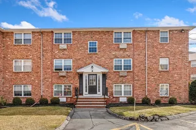 6 Colonial Village Dr #2, Arlington, MA 02474 - Photo 1