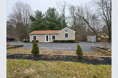396 Winthrop St, Taunton, MA 02780 - Photo 1