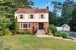 24 Cricket Dr, Sturbridge, MA 01566 - Photo 1