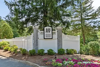 75 Bradford Commons Ln #75, Braintree, MA 02184 - Photo 1