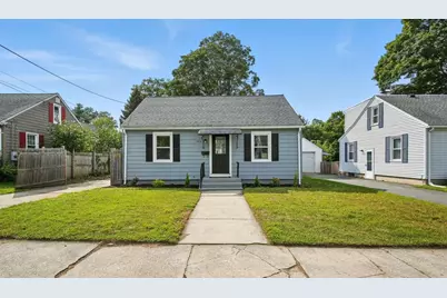 104 Grandview St, Springfield, MA 01118 - Photo 1