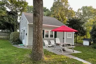 169 Seaview Ave, Yarmouth, MA 02664 - Photo 1