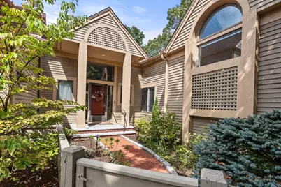 7 Wainwright Rd #72, Winchester, MA 01890 - Photo 1