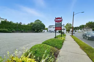 485 Main St, Springfield, MA 01151 - Photo 1