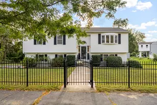 19 Arborwood Dr, Worcester, MA 01604 - Photo 1