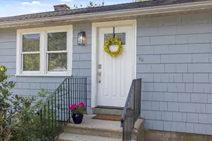 39 Neillian Way, Bedford, MA 01730 - Photo 1