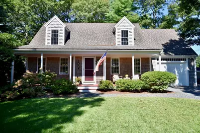 25 Deerwood Dr, Sandwich, MA 02537 - Photo 1