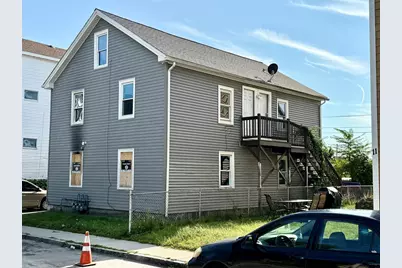 7 Lodi St, Worcester, MA 01608 - Photo 1