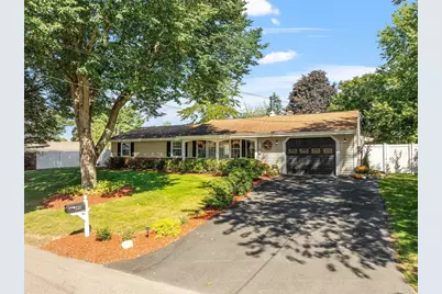 40 Lisa Ann Dr, Bellingham, MA 02019 - Photo 1