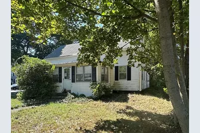 214 Vernon St, Wakefield, MA 01880 - Photo 1