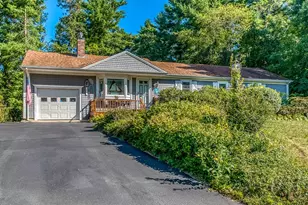 3 Windsor Dr, Wareham, MA 02571 - Photo 1