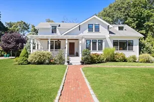 375 Marshall St, Duxbury, MA 02332 - Photo 1