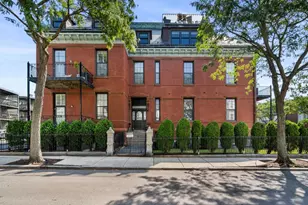 110 O St, Boston, MA 02127 - Photo 1