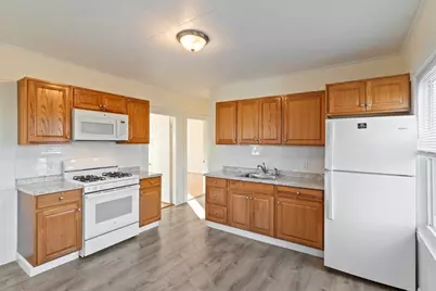 105 Grant St #3, Somerville, MA 02145 - Photo 1