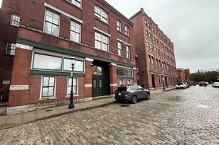 172 Middle St, Lowell, MA 01852 - Photo 1