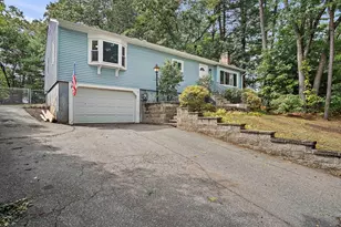 19 Pringle St, Tewksbury, MA 01876 - Photo 1