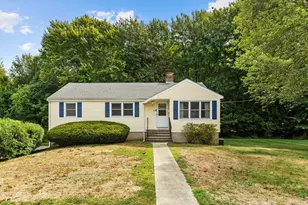 14 Plymouth Rd, Wakefield, MA 01880 - Photo 1