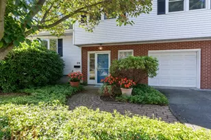 29 Sonning Rd, Beverly, MA 01915 - Photo 1