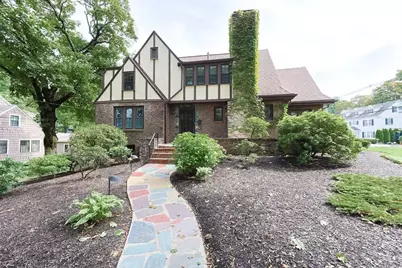 28 Exmoor Rd, Newton, MA 02459 - Photo 1