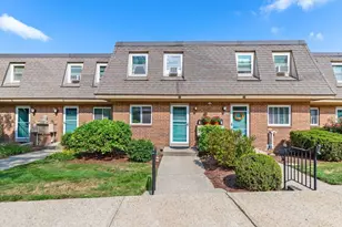 11 Walcott Valley Dr, Hopkinton, MA 01748 - Photo 1