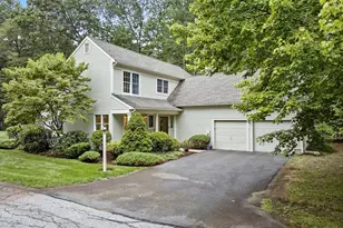 7 Alder Way, Bedford, MA 01730 - Photo 1