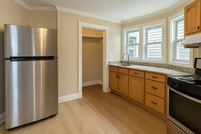 19 Howell St #2A, Boston, MA 02125 - Photo 1