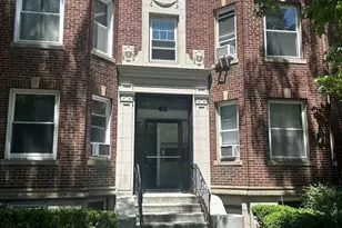 61 Thatcher St, Brookline, MA 02446 - Photo 1