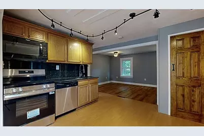 10 Overlook Ave, Charlton, MA 01507 - Photo 1