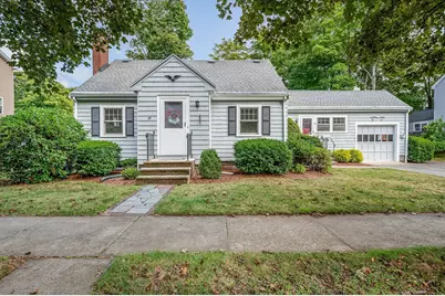 29 Belmont Street, Reading, MA 01867 - Photo 1