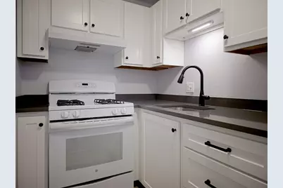 9 Kenmar Dr #13, Billerica, MA 01821 - Photo 1