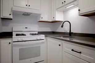 9 Kenmar Dr, Billerica, MA 01821 - Photo 1